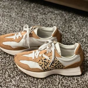 New Balance 327 Tan & Leopard Size 6